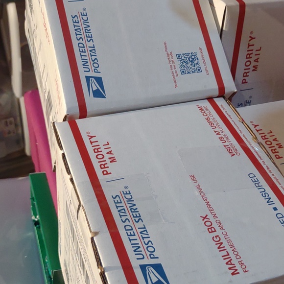 5 LEFT!!! 190 SOLD!
5 POUNDS CRAFT REPURPOSE JEWELRY LOT - Picture 11 of 11